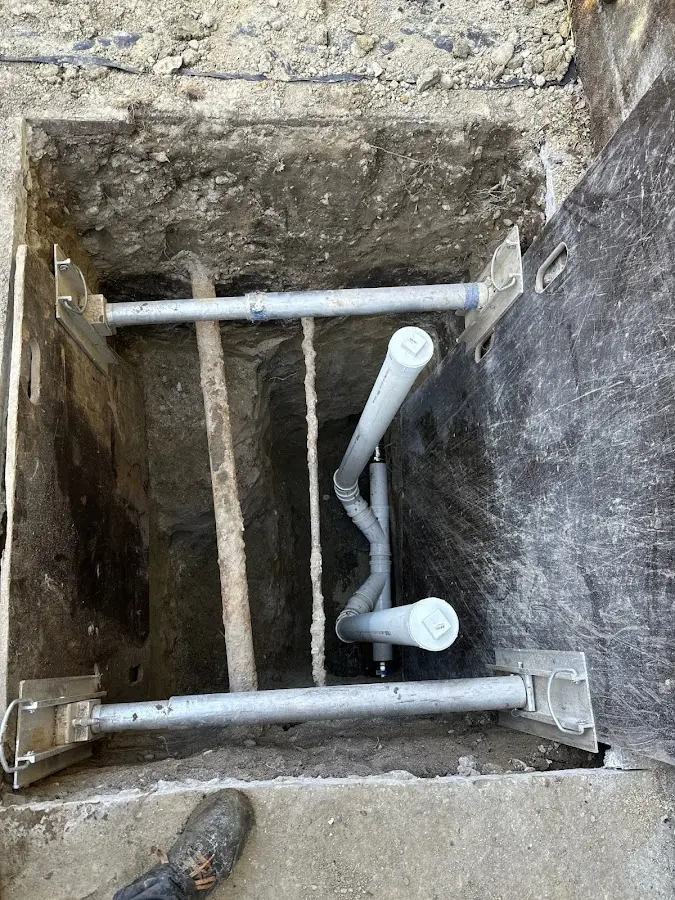 Experienced plumber completing Drain Cleaning work in Hobart